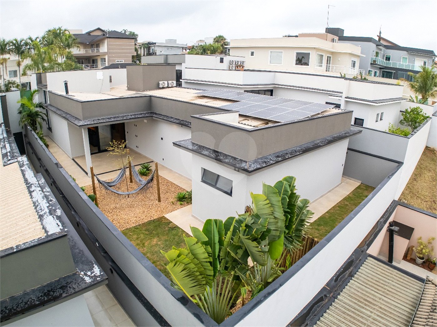 Casa à venda com 3 suítes no condomínio Residencial Helvétia Park, Indaiatuba - SP