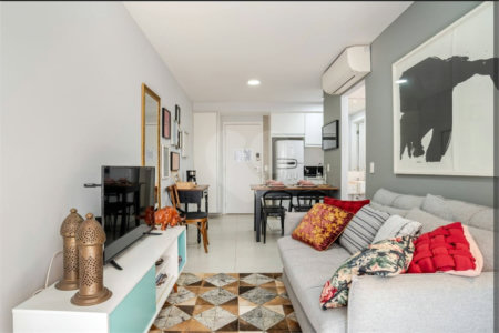 Pratico e moderno apartamento mobiliado de 45 m2 na Bela Vista