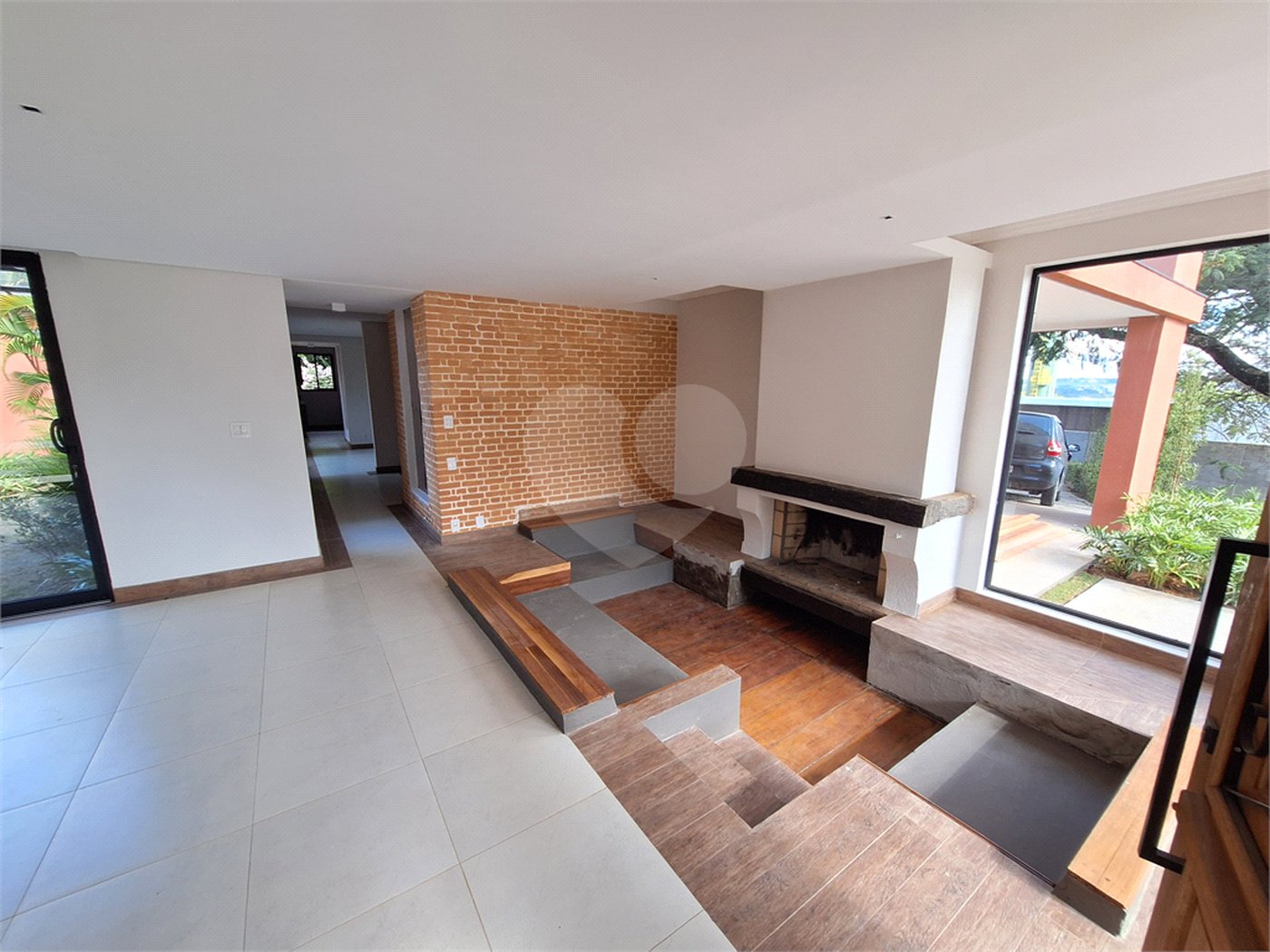 Casa à venda ou para alugar com 4 quartos, sendo 3 suítes, no condomínio Chácara Residencial Santa Maria, Votorantim - SP
