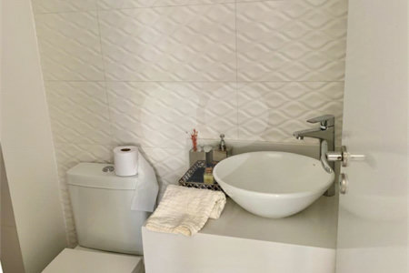 Apartamento à venda com 2 quartos, sendo 1 suíte, em Alto da Lapa, São Paulo, SP