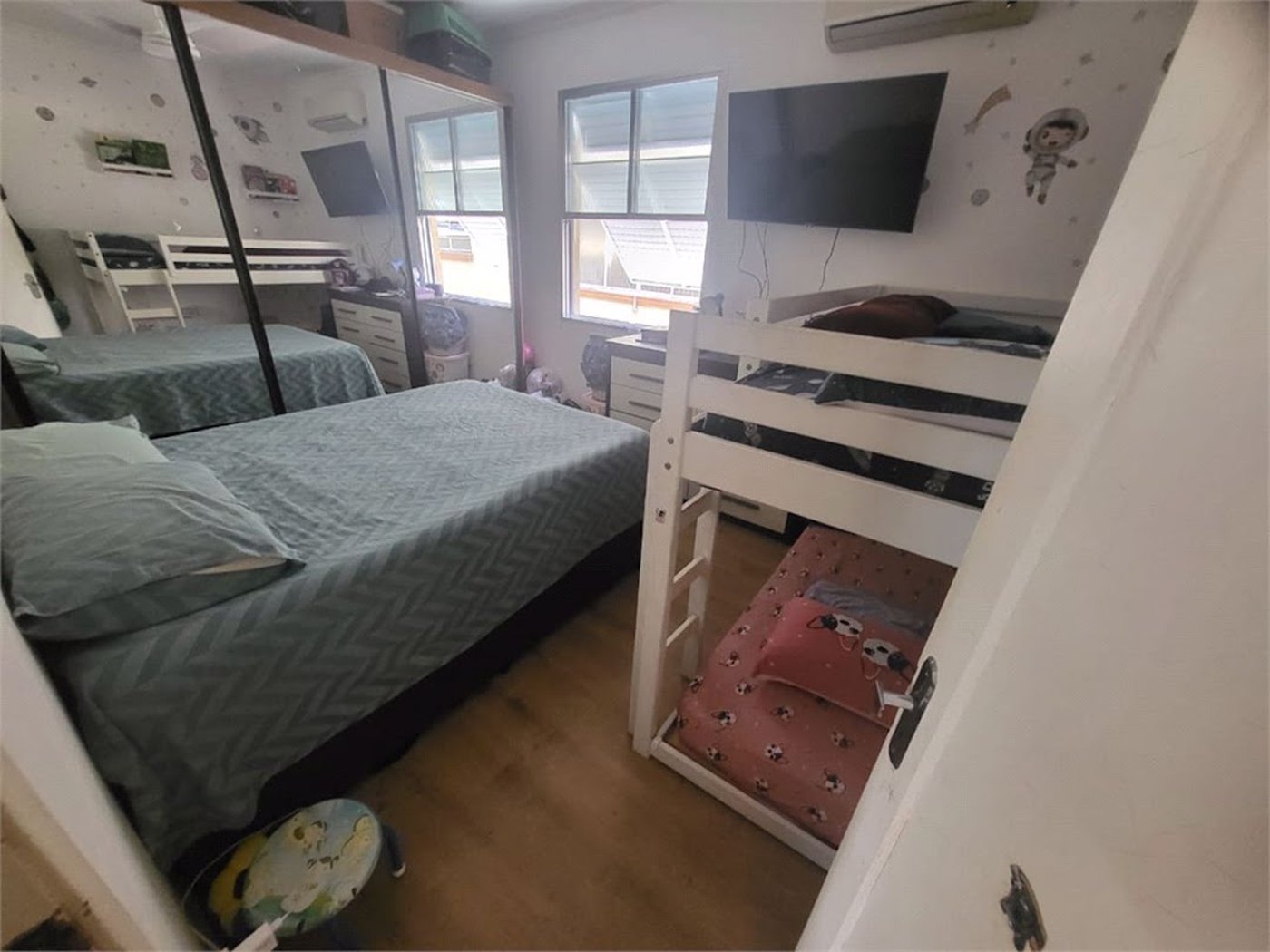 Apartamento Residencial à venda, Encruzilhada, Santos - AP0733.
