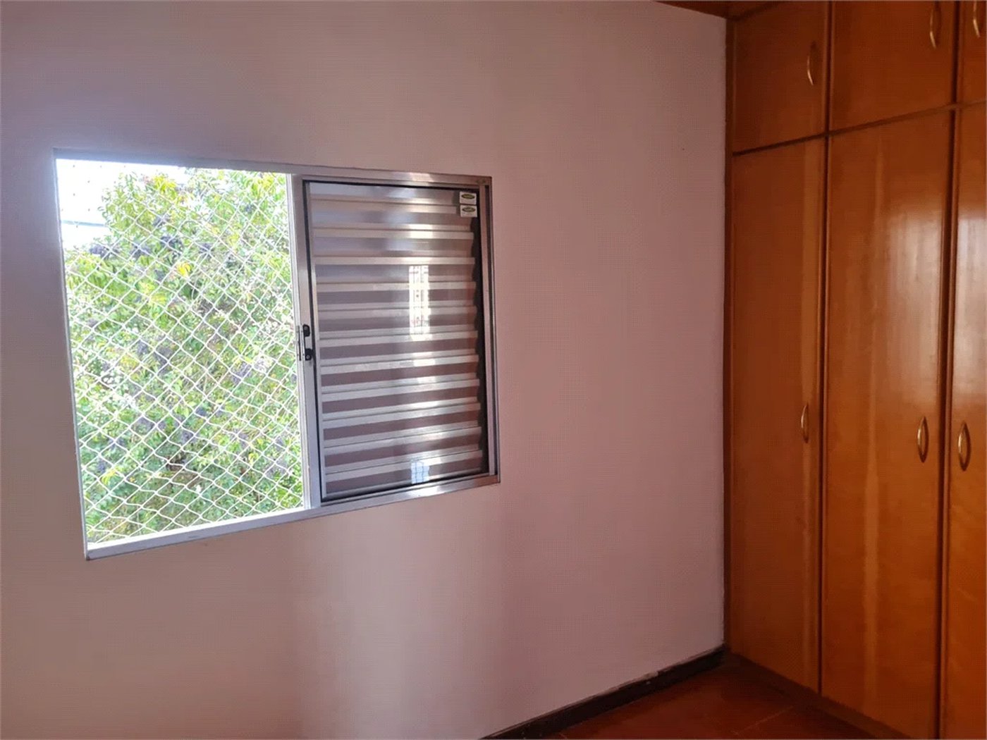Sobrado à venda com 2 quartos, sendo 1 suíte, em Jardim Ivana, São Paulo, SP