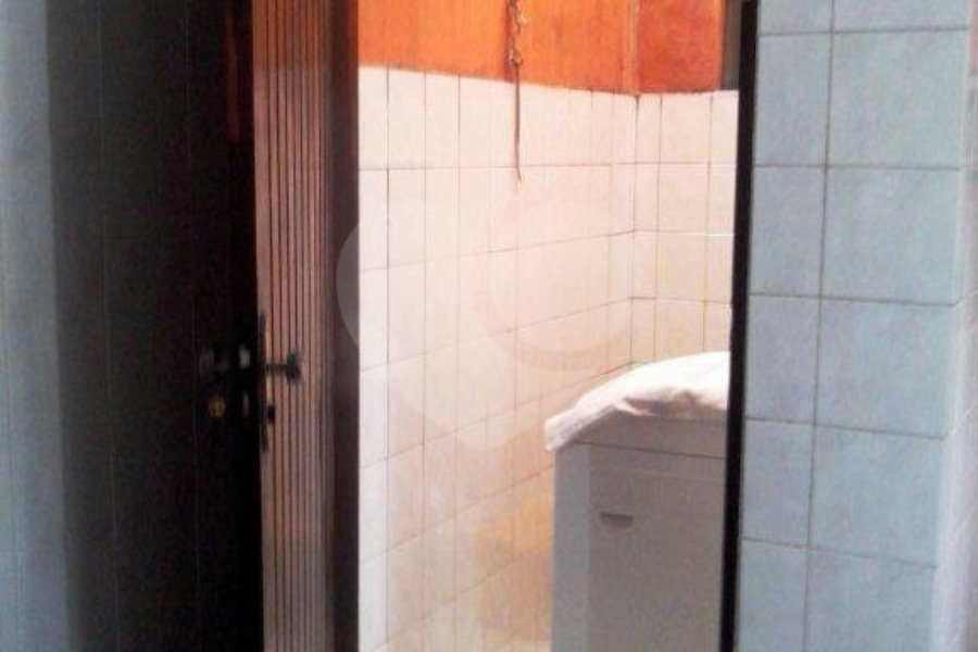 Sobrado à venda com 2 quartos em Horto, São Paulo, SP