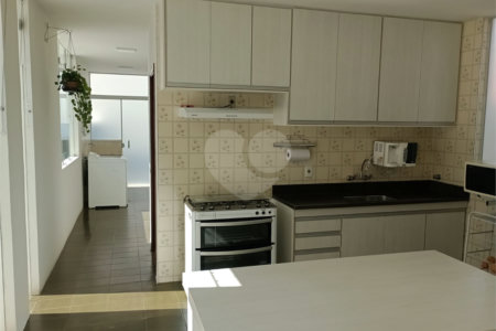Casa à venda com 4 quartos, sendo 1 suíte, em Vila Rosa, Itapetininga, SP