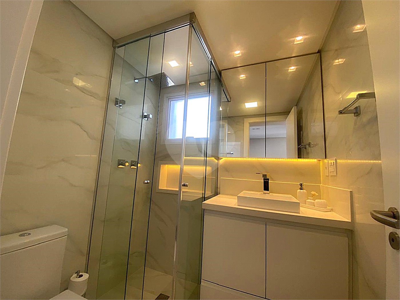 Apartamento à venda com 3 suítes em Vila Leopoldina, São Paulo, SP