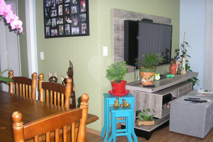 Apartamento à venda com 3 quartos, sendo 1 suíte, em Vila Guilherme, São Paulo, SP