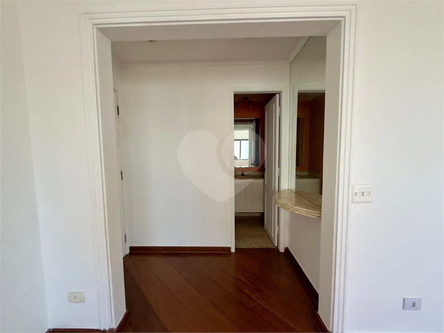 Apartamento à venda com 4 quartos, sendo 2 suítes, em Santana, São Paulo, SP