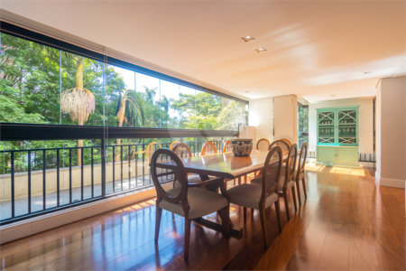 Apartamento à venda com 3 suítes em Alto da Boa Vista, São Paulo, SP