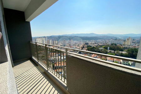 Apartamento à venda com 2 quartos, sendo 1 suíte, em Vila Rosália, Guarulhos, SP