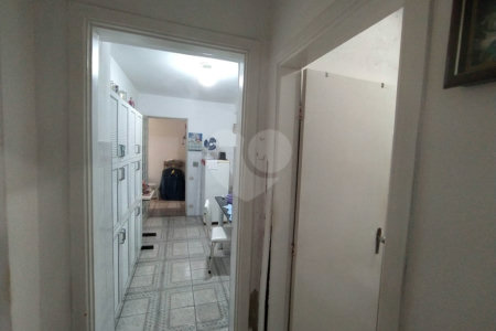 Casa à venda com 6 quartos, sendo 2 suítes, em Chora Menino, São Paulo, SP