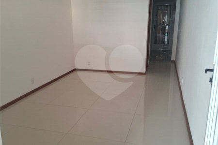 Casa à venda com 2 quartos no condomínio Residencial Green Park, Rio de Janeiro - RJ