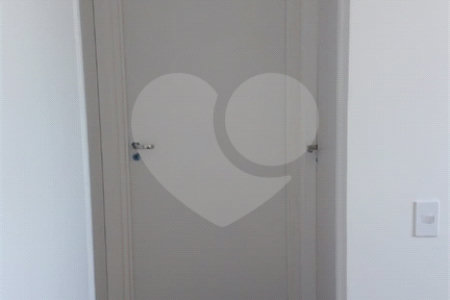 Apartamento à venda com 2 quartos em Jardim João XXIII, São Paulo, SP