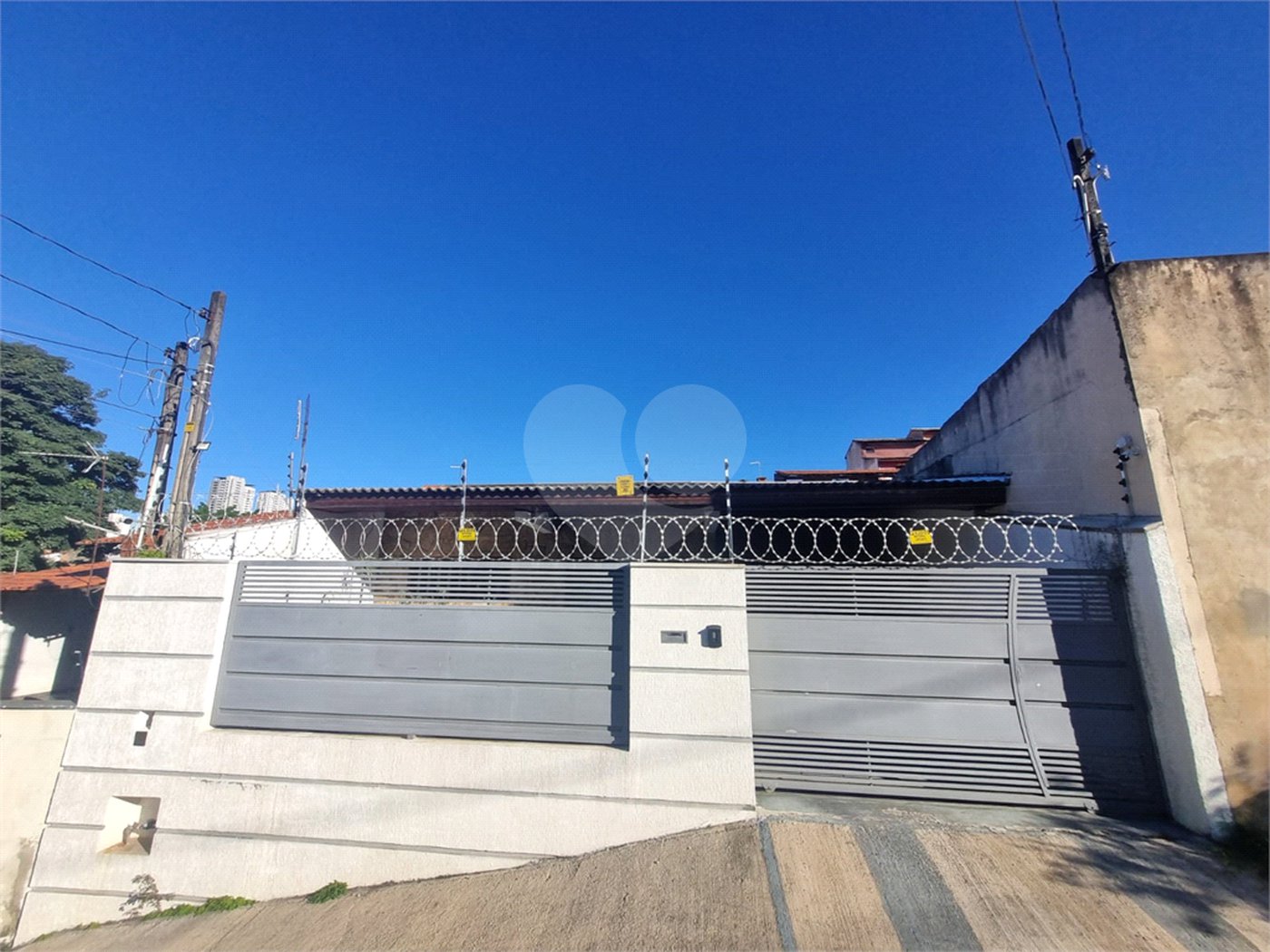 Casa à venda com 4 quartos, sendo 1 suíte, em Jardim São Carlos, Sorocaba, SP