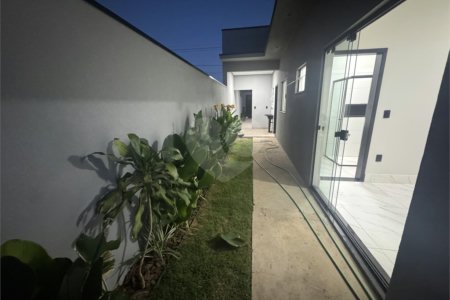 Casa à venda com 2 quartos, sendo 1 suíte, em Residencial Barnabé, Salto, SP