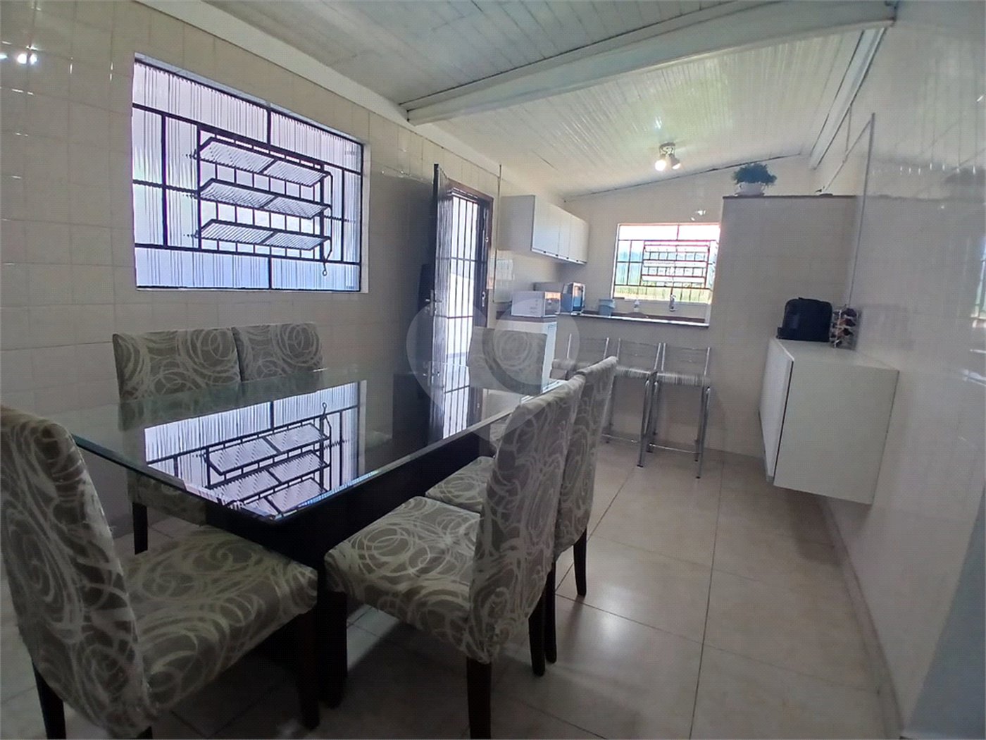 Casa à venda com 3 quartos, sendo 1 suíte,  em Recreio Maristela, Atibaia, SP