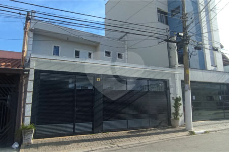 Sobrado à venda com 3 suítes em Vila Gustavo, São Paulo, SP