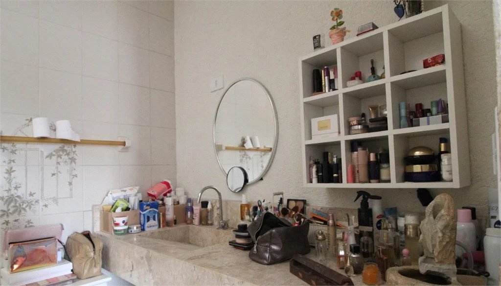 Sobrado à venda com 4 suítes em Vila Cordeiro, São Paulo, SP
