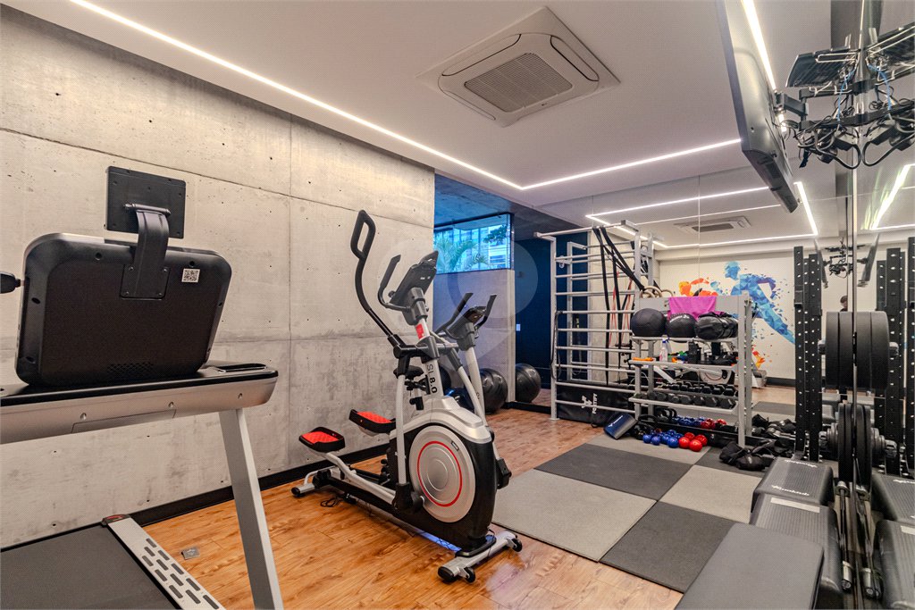 Apartamento à venda com 3 quartos, sendo 2 suítes, em Campo Belo, São Paulo, SP