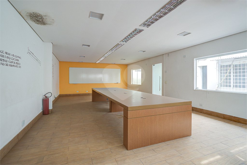 Casa à venda ou para alugar com 13 quartos em Chácara Santo Antônio (zona Sul), São Paulo, SP