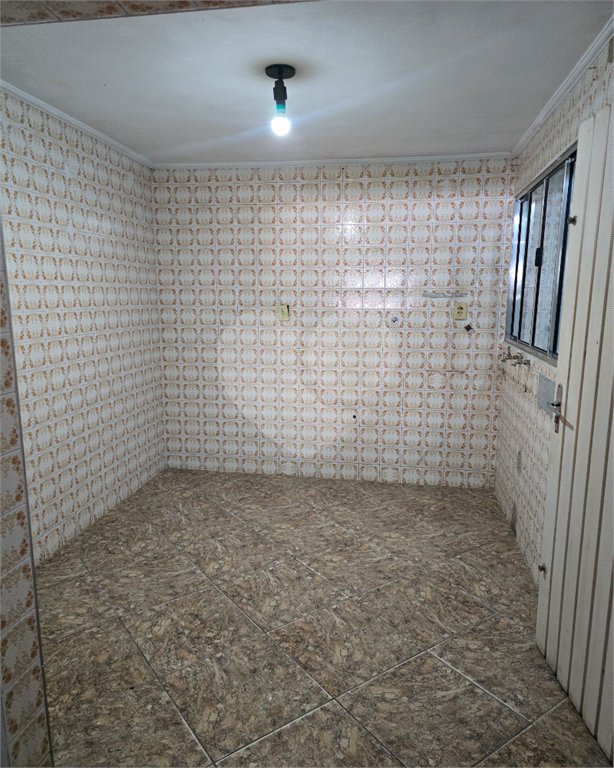 Sobrado à venda ou para alugar com 5 quartos em Jardim Itapura, São Paulo, SP