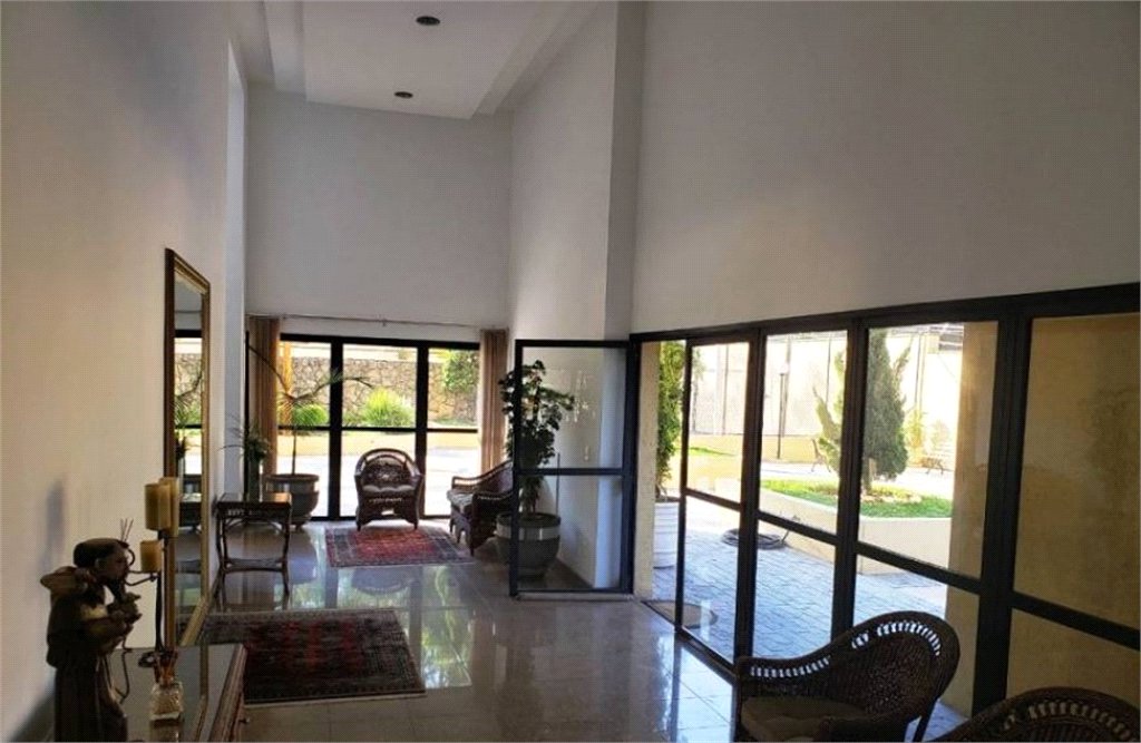Apartamento à venda com 3 quartos, sendo 1 suíte, em Paraíso do Morumbi, São Paulo, SP