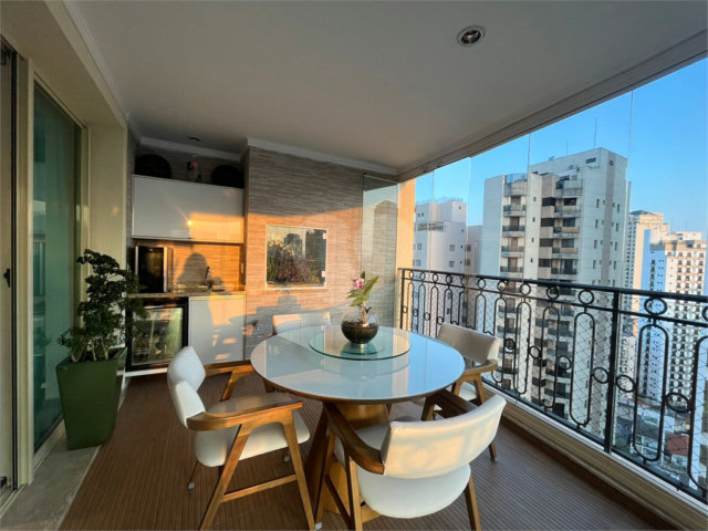 Apartamento à venda com 4 suítes em Santana, São Paulo, SP