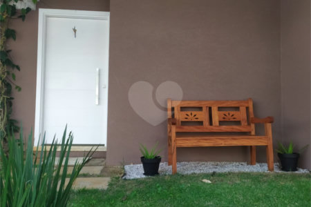 Sobrado à venda com 3 quartos, sendo 1 suíte, em Jardim do Lago, Atibaia, SP