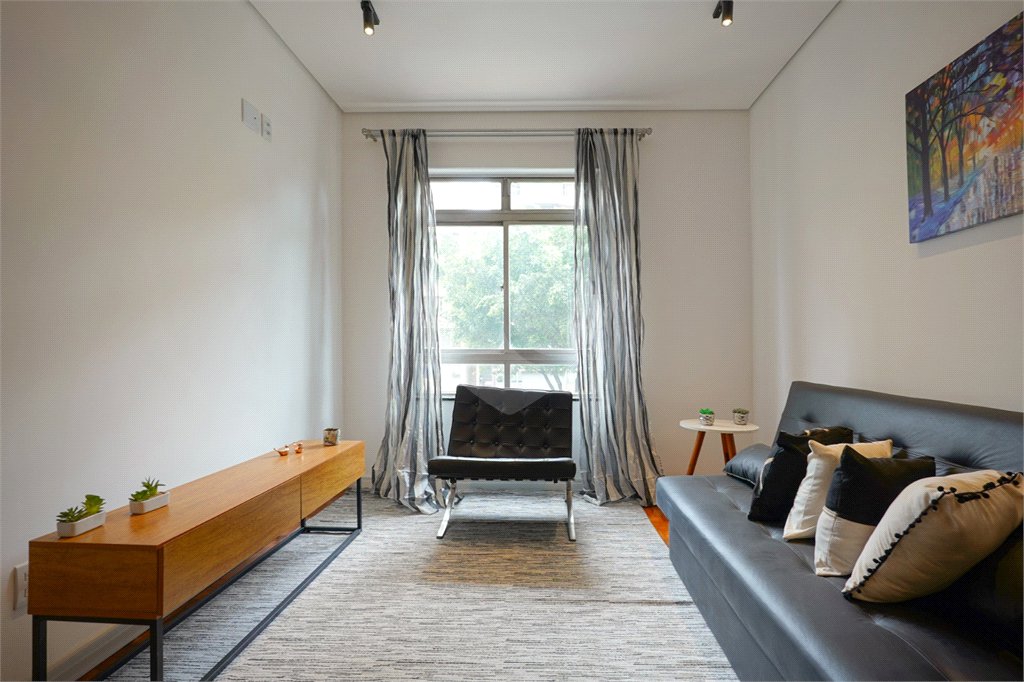Apartamento à venda com 1 quarto no Centro, São Paulo, SP