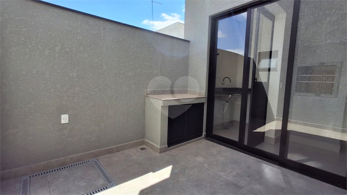 Casa à venda com 3 quartos, sendo 1 suíte, no condomínio Jardim Residencial Villagio Ipanema I, Sorocaba - SP