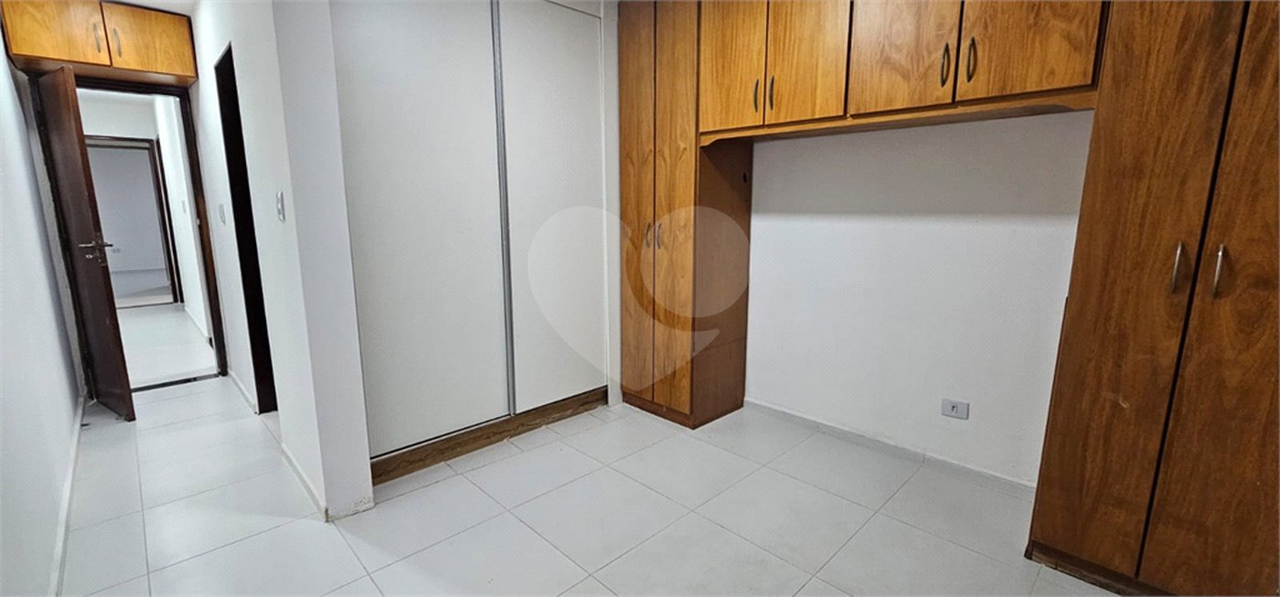 Sobrado à venda com 3 quartos, sendo 2 suítes, em Ferreira, São Paulo, SP
