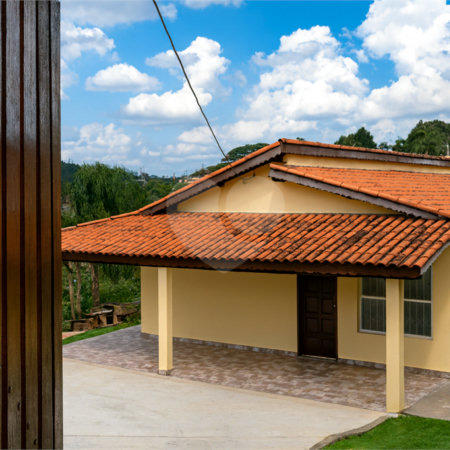Chácara à venda com 3 quartos, sendo 1 suíte,  em Colinas Verdes, Mairinque, SP