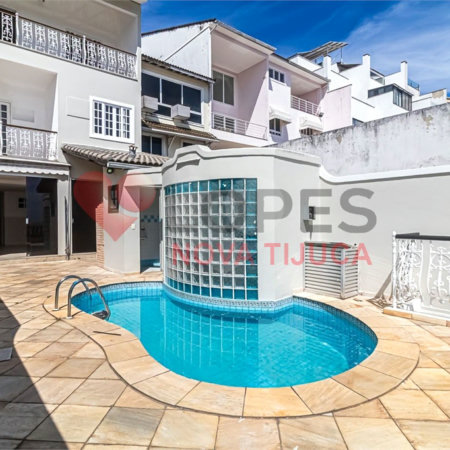 Casa de Vila à venda com 3 quartos, sendo 1 suíte, em Freguesia (jacarepaguá), Rio de Janeiro, RJ