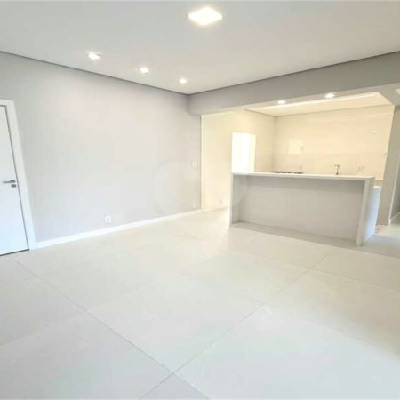 Apartamento à venda com 3 quartos, sendo 1 suíte, em Laranjeiras, Rio de Janeiro, RJ