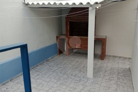 Casa à venda com 4 quartos, sendo 1 suíte, em Vila Rosa, Itapetininga, SP