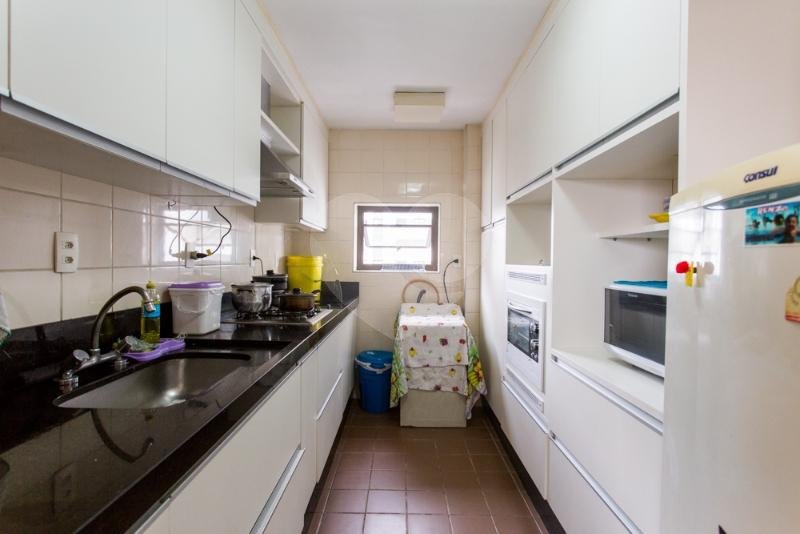 Apartamento à venda com 2 quartos, sendo 1 suíte, em Moema, São Paulo, SP