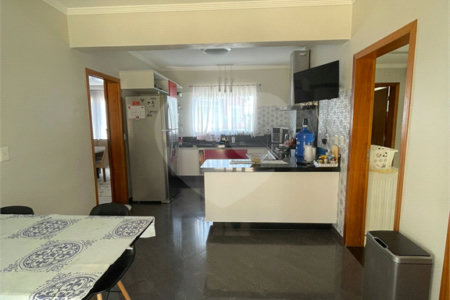 Casa à venda com 4 suítes no condomínio Aruã Lagos, Mogi das Cruzes - SP