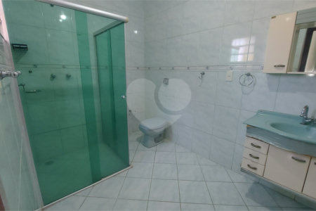 Sobrado à venda com 3 quartos, sendo 1 suíte, em Wanel Ville, Sorocaba, SP