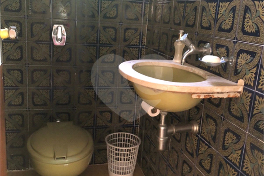 Sobrado à venda com 5 quartos, sendo 1 suíte,  em Jardim São Bento, São Paulo, SP