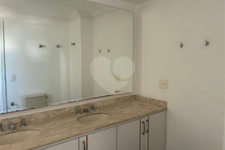 Apartamento à venda com 3 suítes em Vila Galvão, Guarulhos, SP