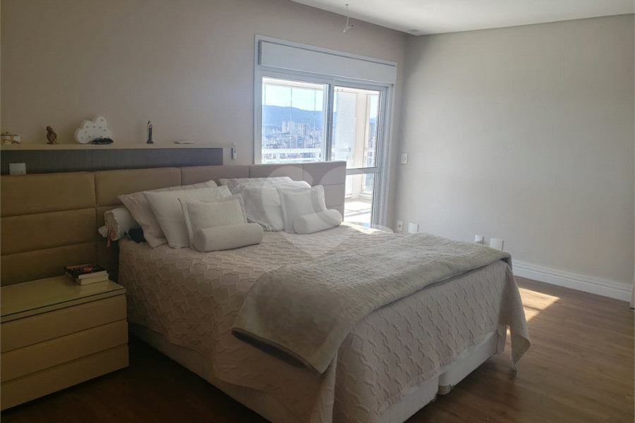 Apartamento à venda com 5 suítes em Imirim, São Paulo, SP