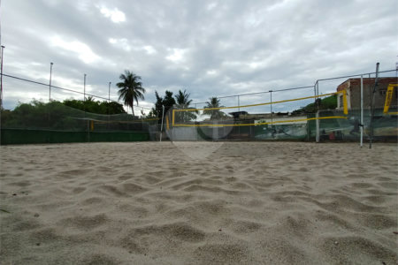 Terreno à venda em Santa Cruz, Rio de Janeiro, RJ