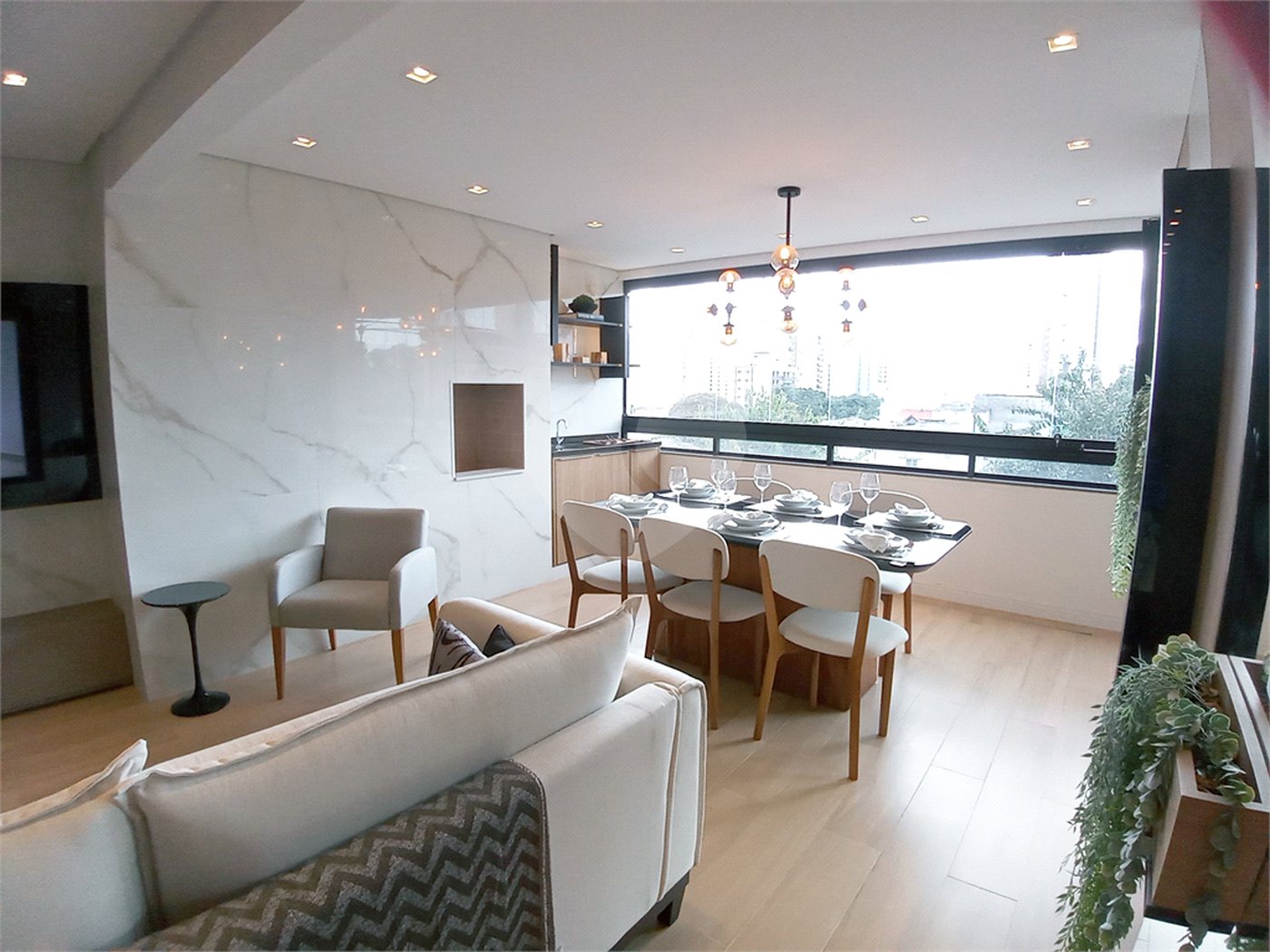 Apartamento à venda com 2 quartos, sendo 1 suíte, em Santa Teresinha, São Paulo, SP