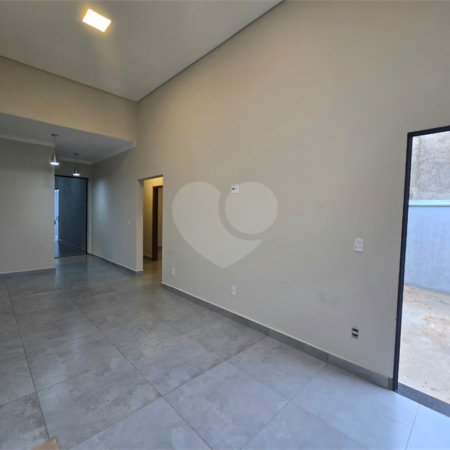 Casa à venda com 3 quartos, sendo 1 suíte, em Residencial Villaggio Di Capri, Itapetininga, SP