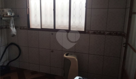 Casa de Vila à venda com 3 quartos em Vila Vieira (vila Xavier), Araraquara, SP