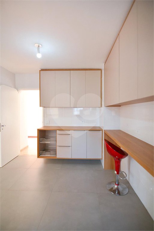 Apartamento à venda com 4 quartos, sendo 2 suítes,  em Brooklin Paulista, São Paulo, SP