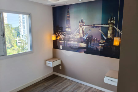 Apartamento à venda com 2 quartos, sendo 1 suíte,  em Vila Andrade, São Paulo, SP