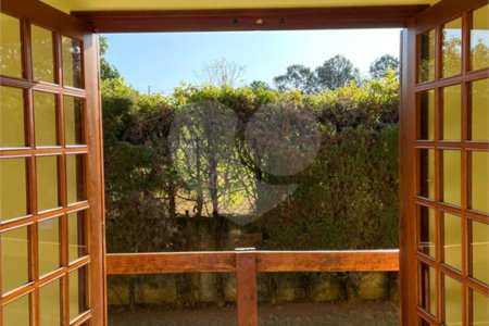 Casa à venda com 4 quartos, sendo 2 suítes, no condomínio Monte Belo, Salto - SP