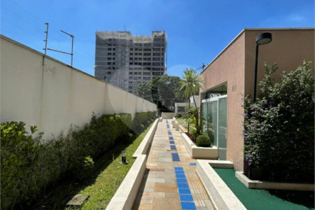 Apartamento à venda com 2 quartos, sendo 1 suíte, em Quarta Parada, São Paulo, SP