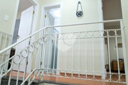 Casa à venda com 3 quartos, sendo 1 suíte, no condomínio Mariana, São Paulo - SP