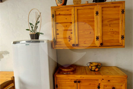 Sobrado à venda com 4 quartos, sendo 2 suítes, em Jardim Paulista, Atibaia, SP